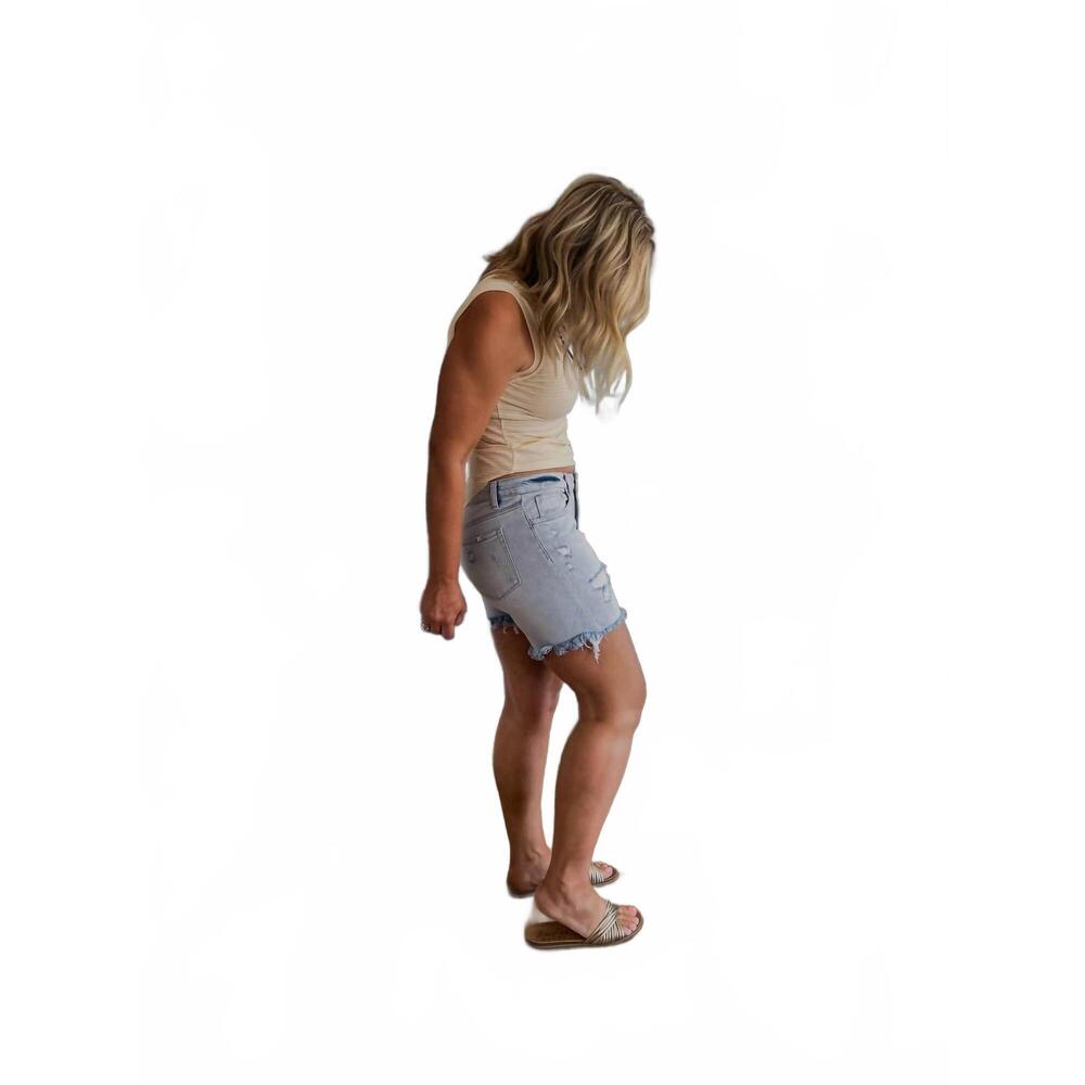 NEW VERVET BY FLYING MONKEY appreciate mid rise midi shorts in light wash - Picture 6 of 6